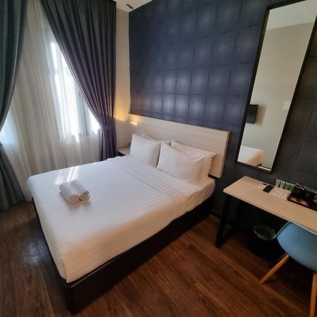 The Square Hotel Skudai Eksteriør bilde