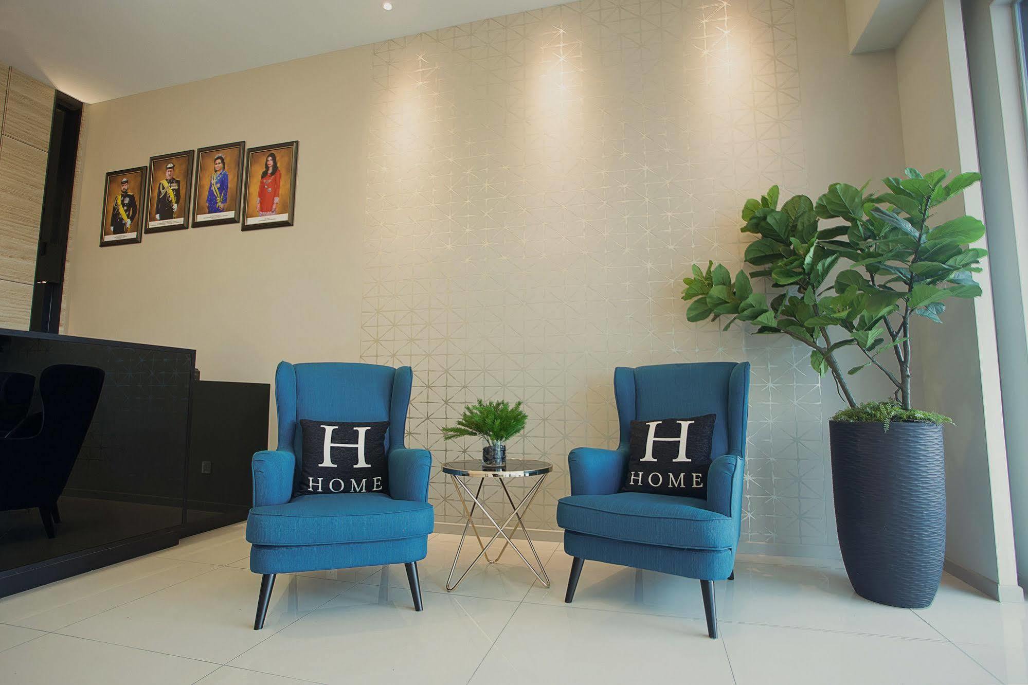 The Square Hotel Skudai Eksteriør bilde