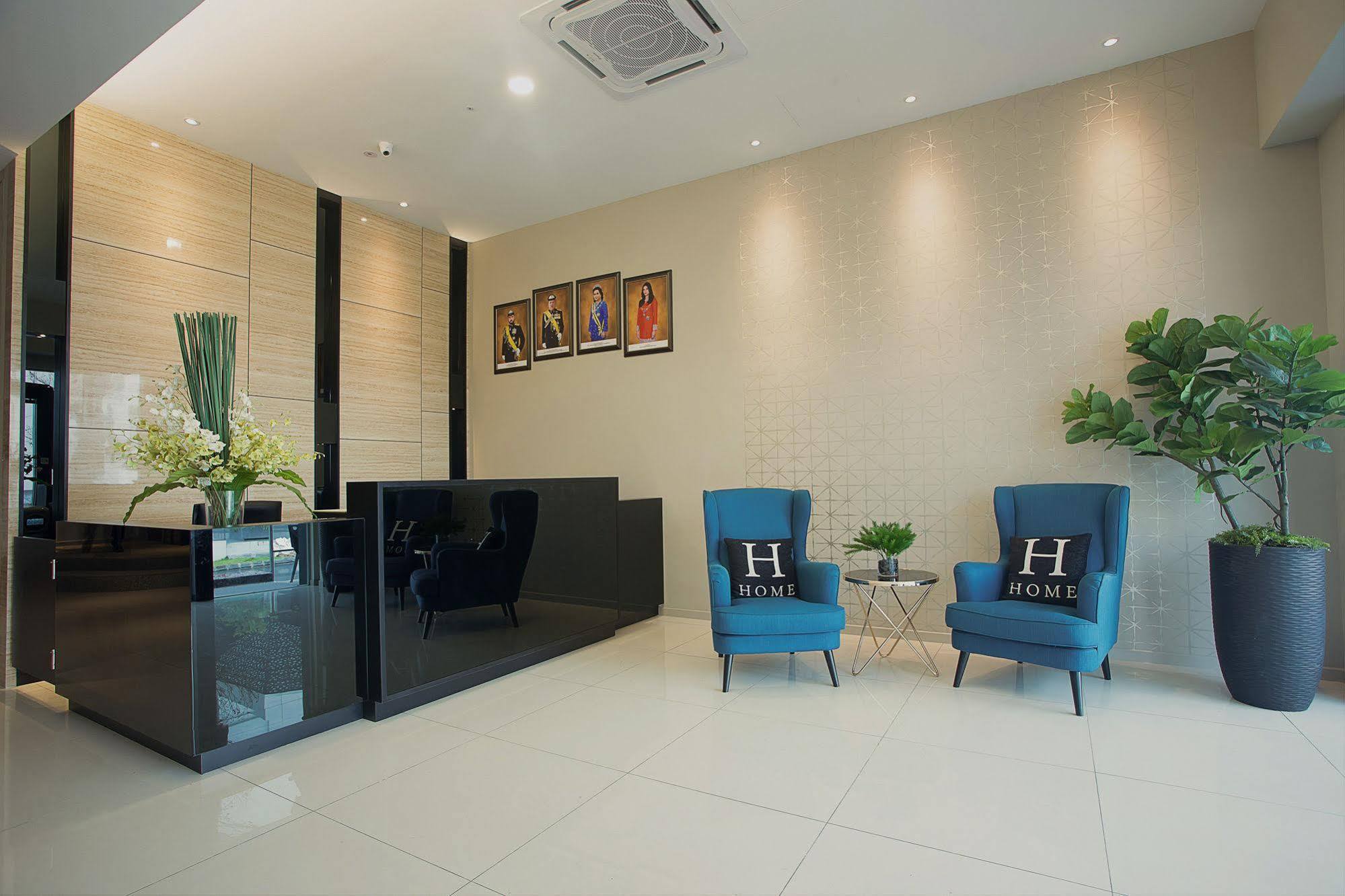 The Square Hotel Skudai Eksteriør bilde