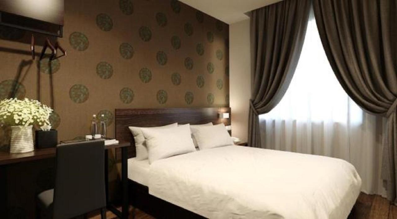 The Square Hotel Skudai Eksteriør bilde